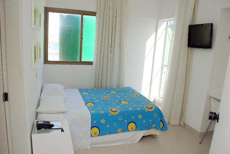Hotel Rede Andrade Ondina 4*